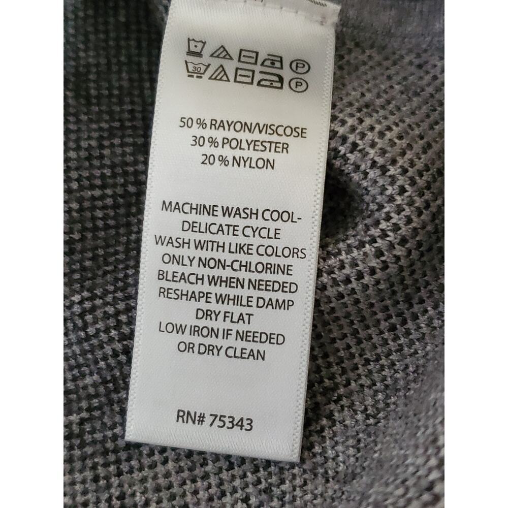 Tahari Women’s Plaid Sweater Jacket Size XL Gray Zip Front Rayon Blend - Picture 11 of 16